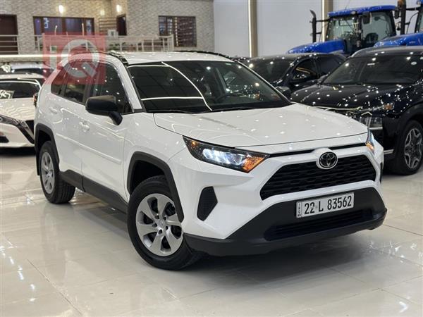 Toyota for sale in Iraq